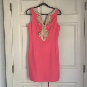 Like new Lilly Pulitzer pink dress gold trim size6